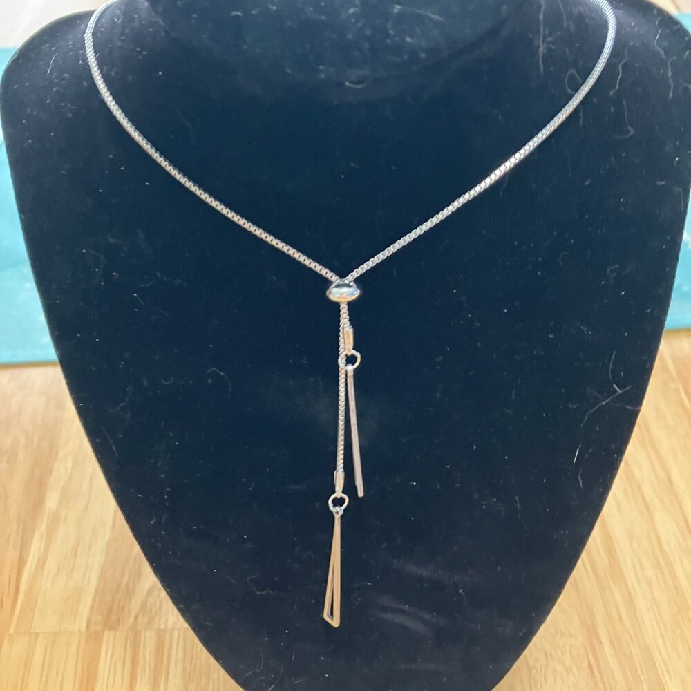 Silver Lariat with Sliding Length Adjuster EUC - Picture 4 of 8